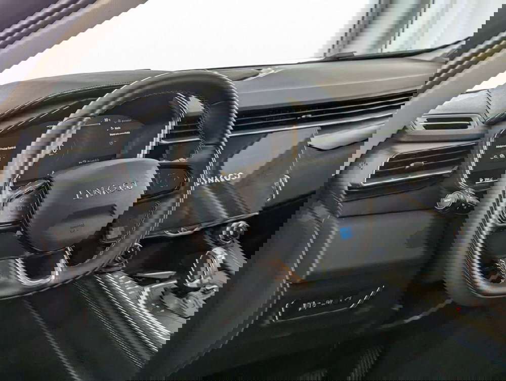 Lynk & Co 01 usata a Pescara (10)