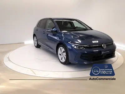 Volkswagen Golf 2.0 TDI 150 CV DSG SCR Style del 2025 usata a Bologna