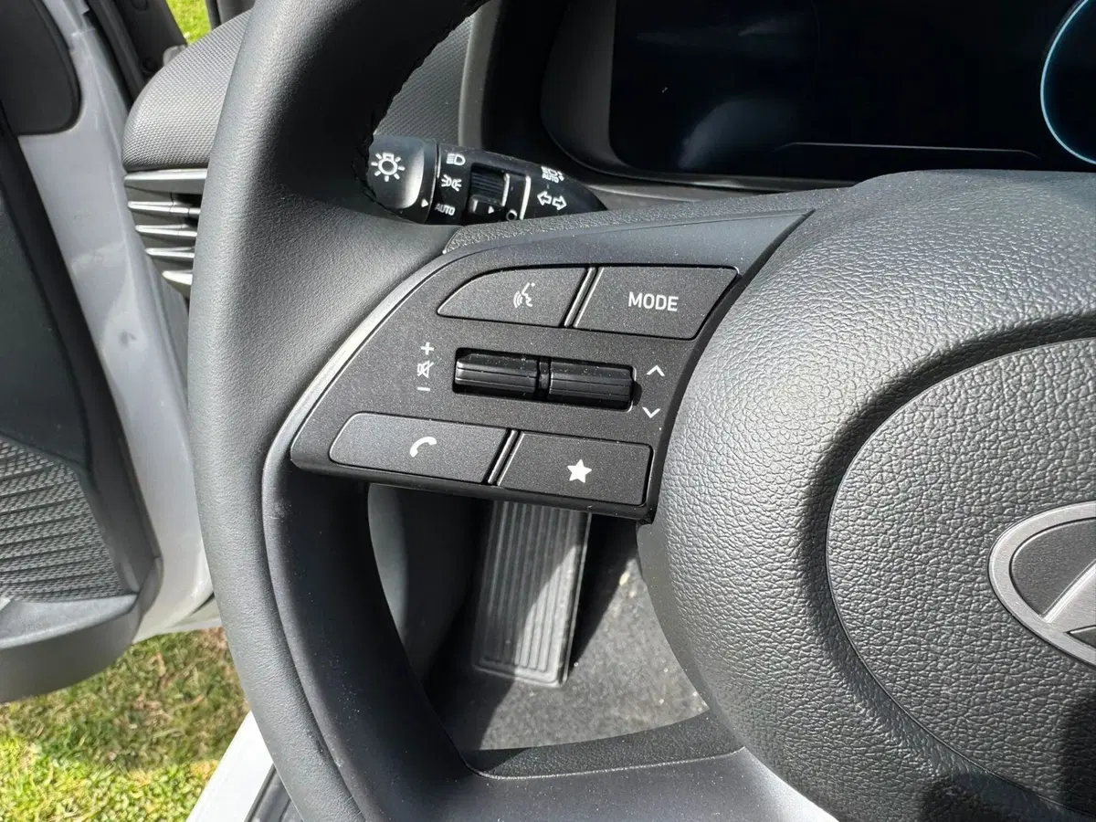 Hyundai i20 nuova a Salerno (19)