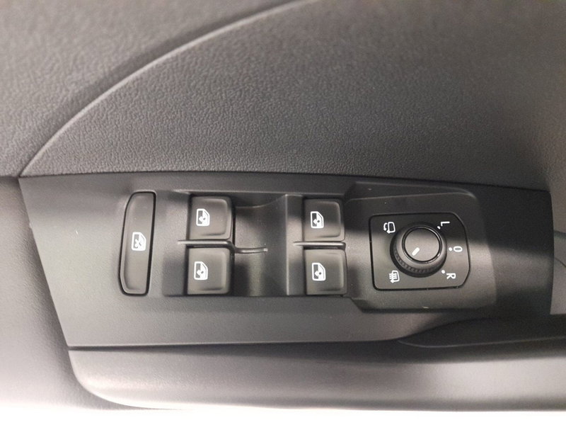 Volkswagen T-Cross nuova a Bologna (9)