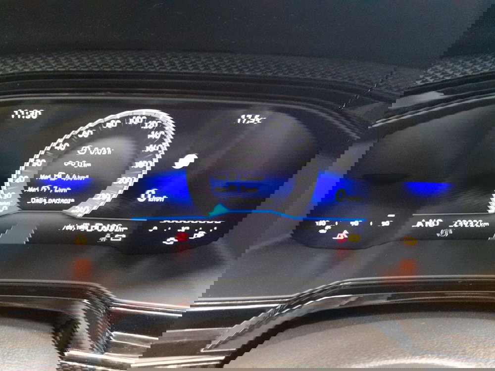 Volkswagen Taigo usata a Bologna (12)