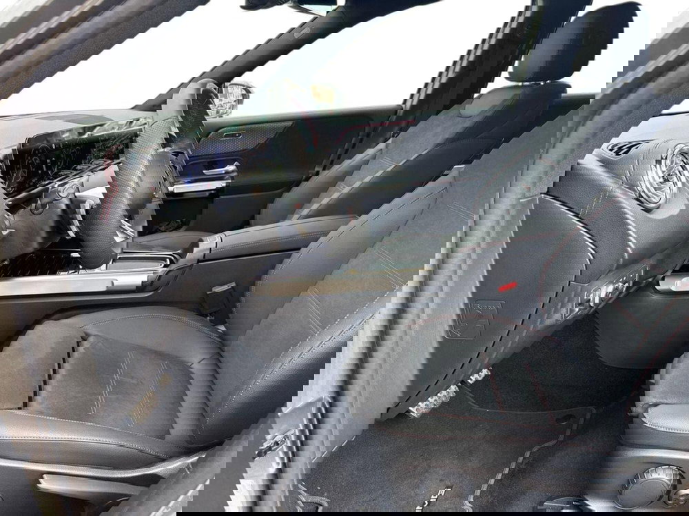 Mercedes-Benz EQB usata a Firenze (10)