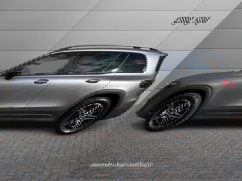 Mercedes-Benz EQB usata a Firenze (6)