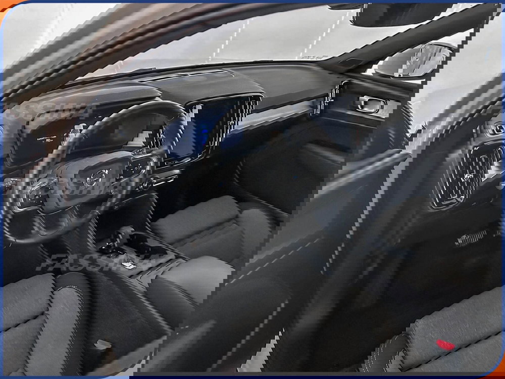 Volvo XC40 usata a Milano (8)
