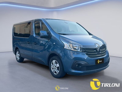 Renault Trafic Furgone T27 2.0 dCi 120CV PC-TN Intens del 2019 usata a Milano