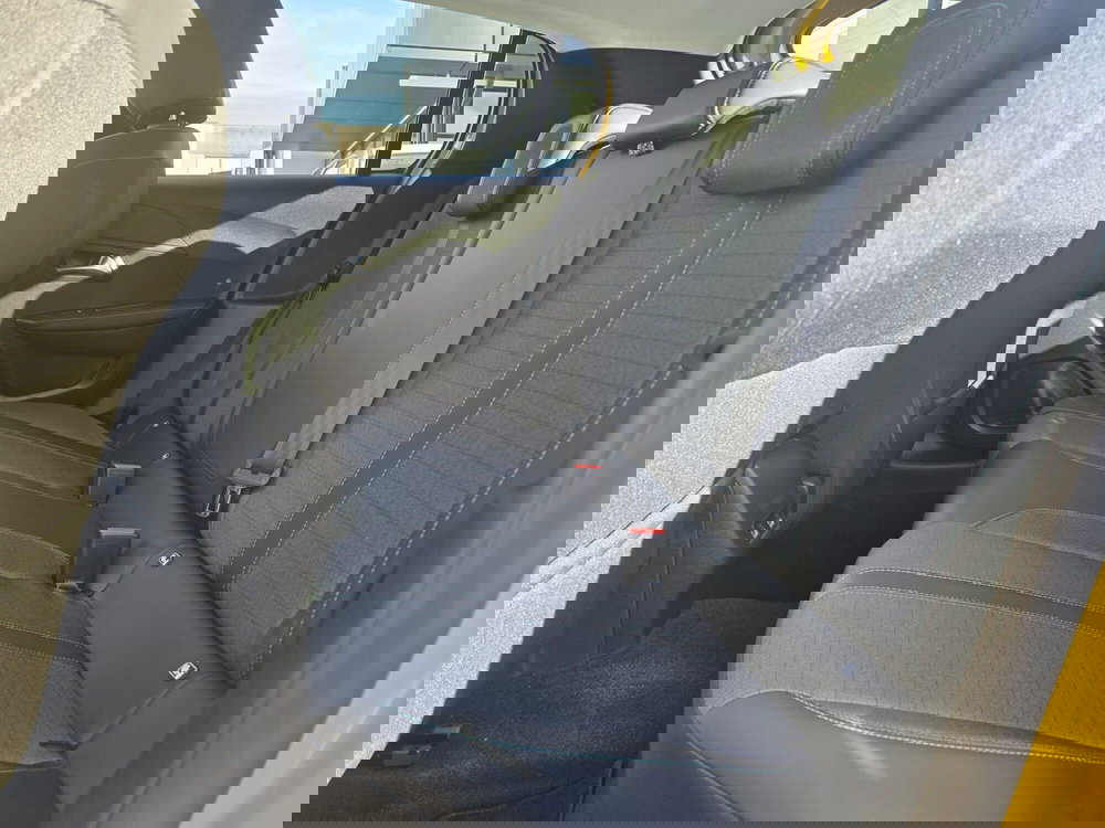 Peugeot 208 usata a Massa-Carrara (12)