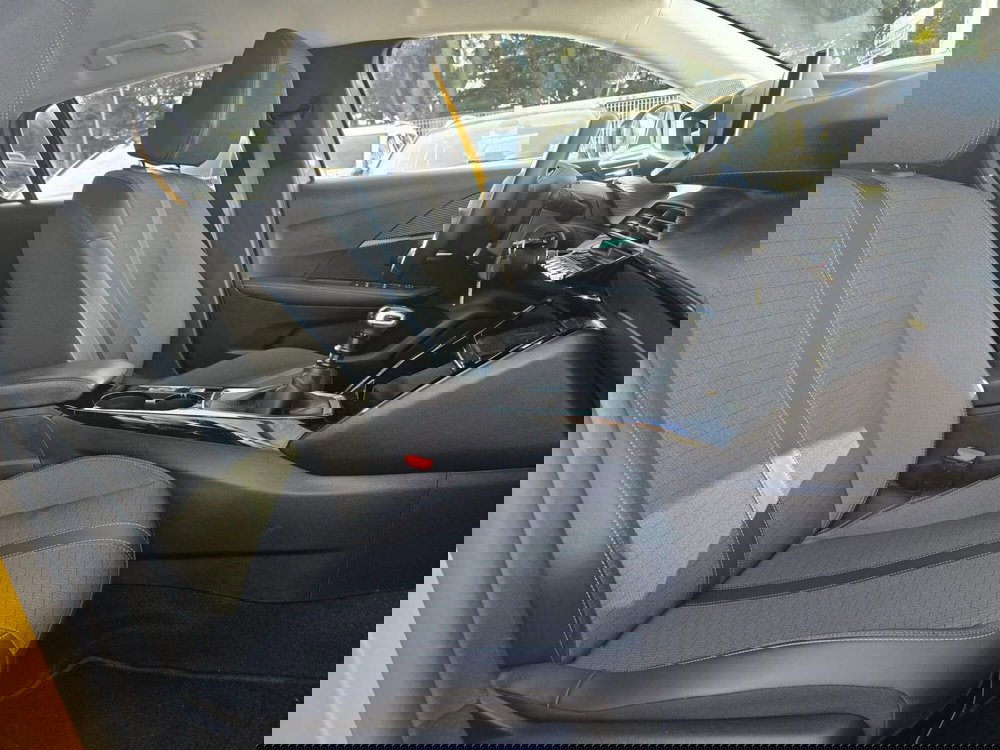Peugeot 208 usata a Massa-Carrara (5)