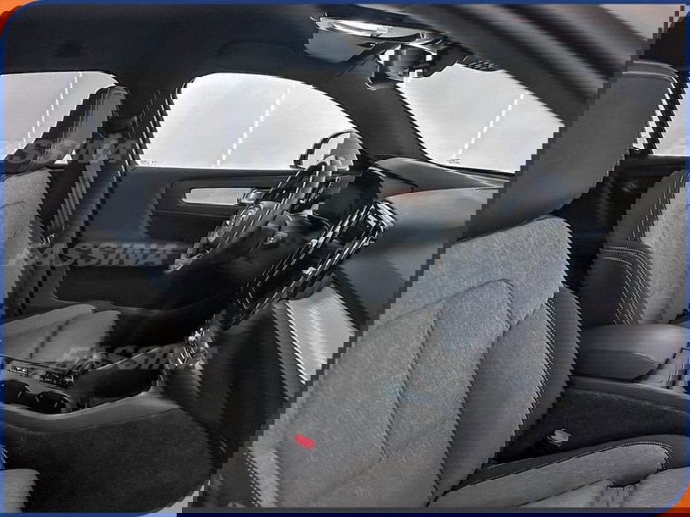 Volvo XC40 usata a Milano (11)