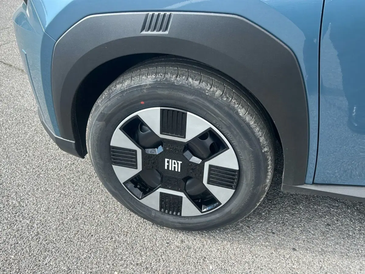 Fiat Grande Panda nuova a Bergamo (10)