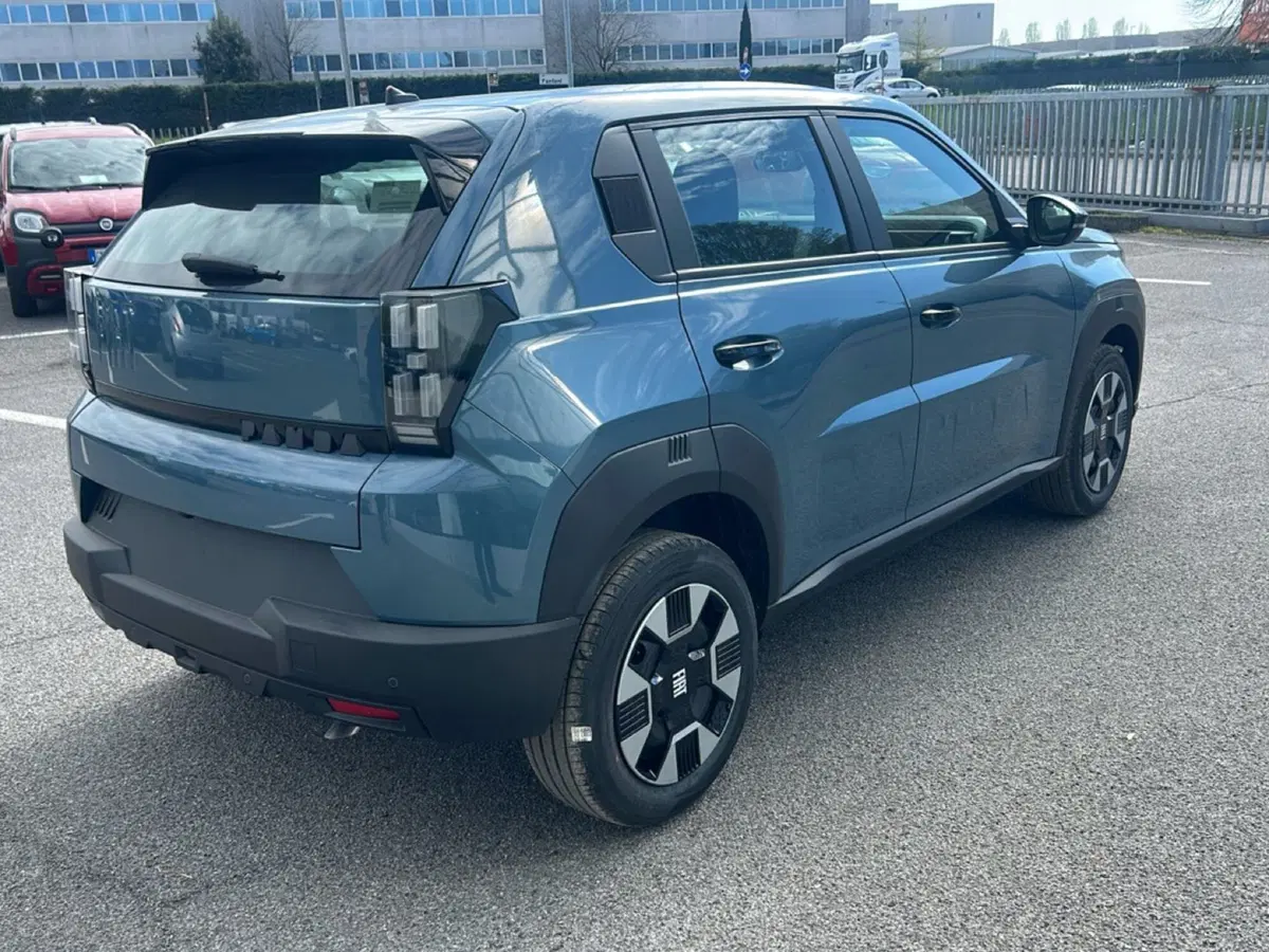 Fiat Grande Panda nuova a Bergamo (5)