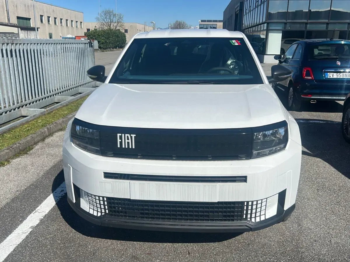 Fiat Grande Panda nuova a Bergamo (2)