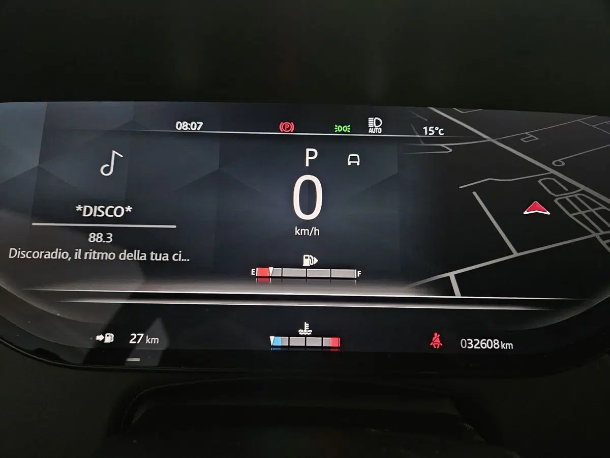 Land Rover Range Rover Sport usata a Bergamo (10)