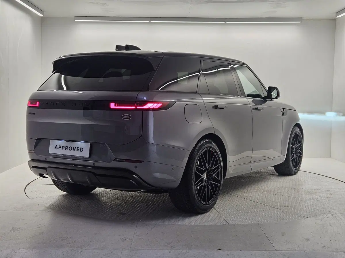 Land Rover Range Rover Sport usata a Bergamo (2)