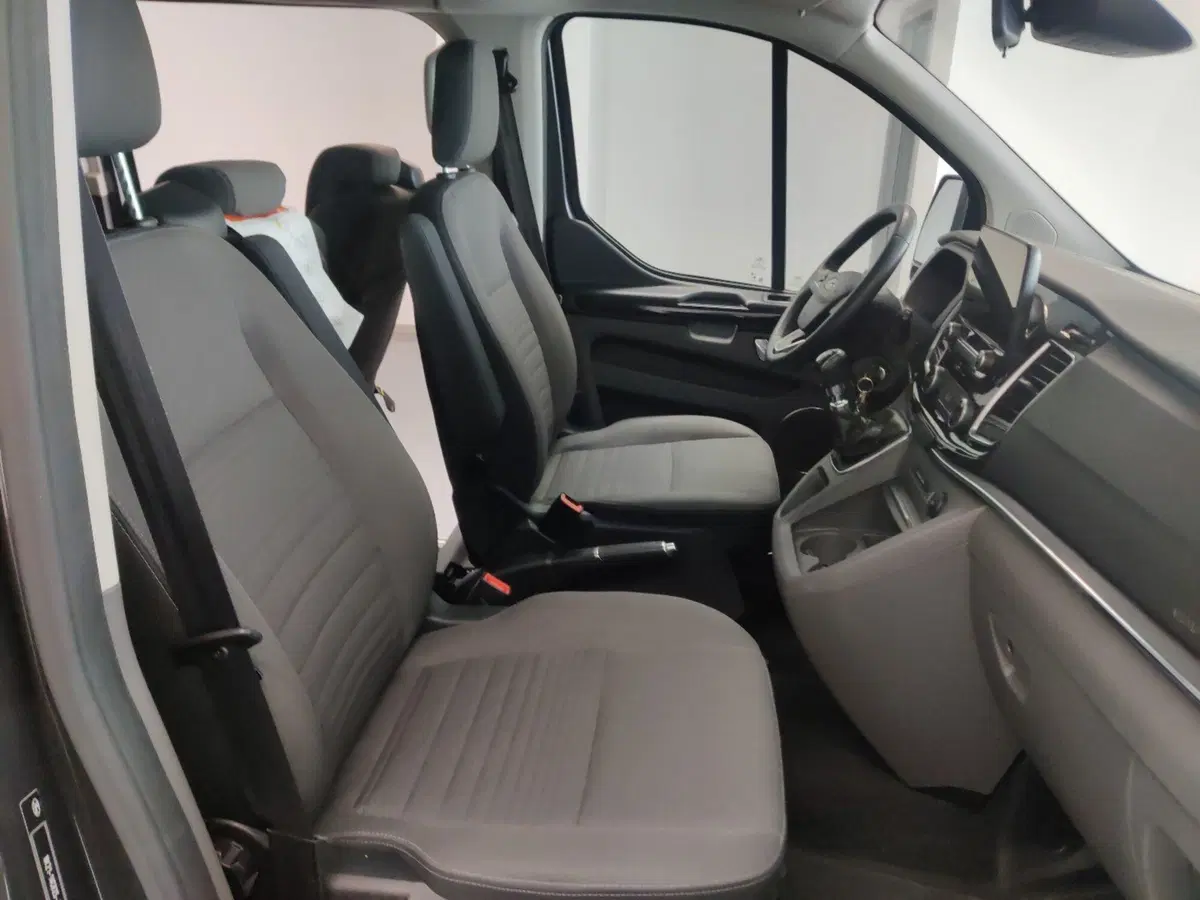 Ford Tourneo Custom usata a Arezzo (13)