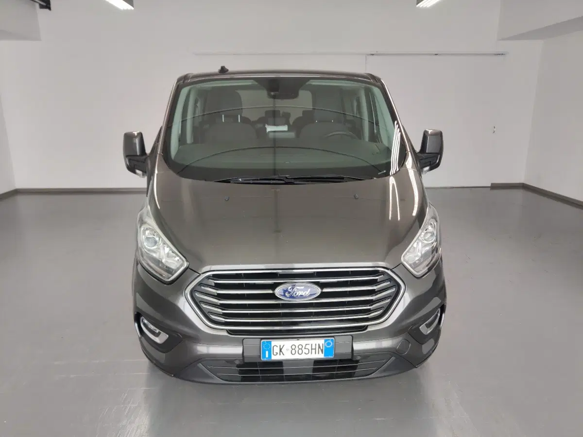 Ford Tourneo Custom usata a Arezzo (2)