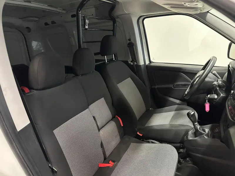 Fiat Doblò Furgone usata a Novara (3)
