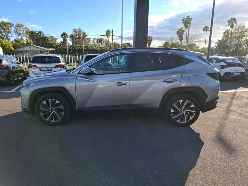 Hyundai Tucson usata a Latina (7)