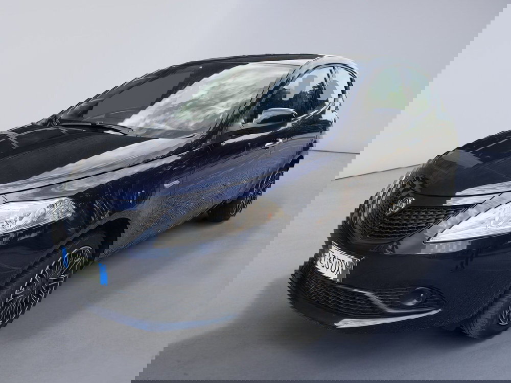 Lancia Ypsilon usata a Padova (2)