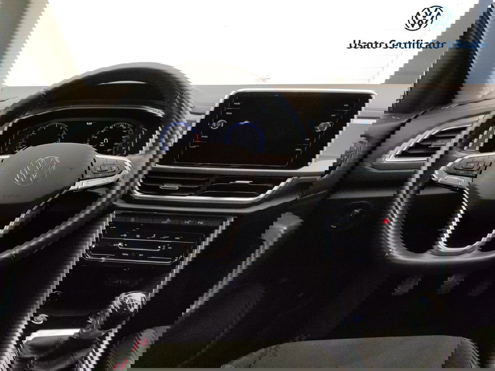 Volkswagen T-Roc usata a Varese (13)