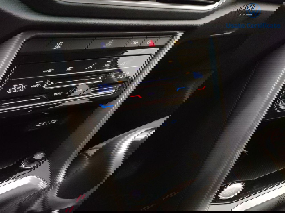 Volkswagen T-Roc usata a Varese (14)