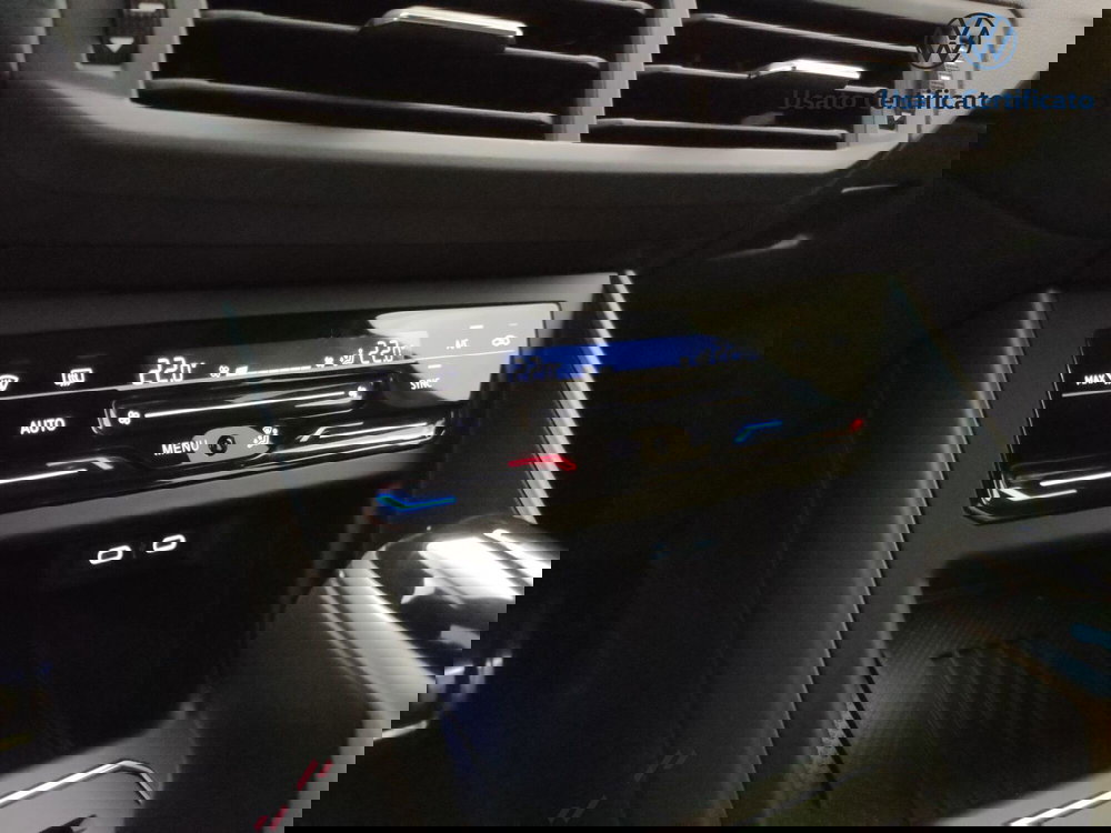 Volkswagen Taigo usata a Varese (13)