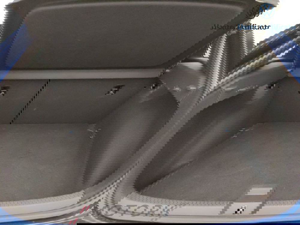 Volkswagen Taigo usata a Varese (9)