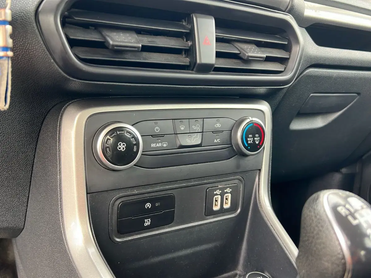 Ford EcoSport usata a Roma (18)