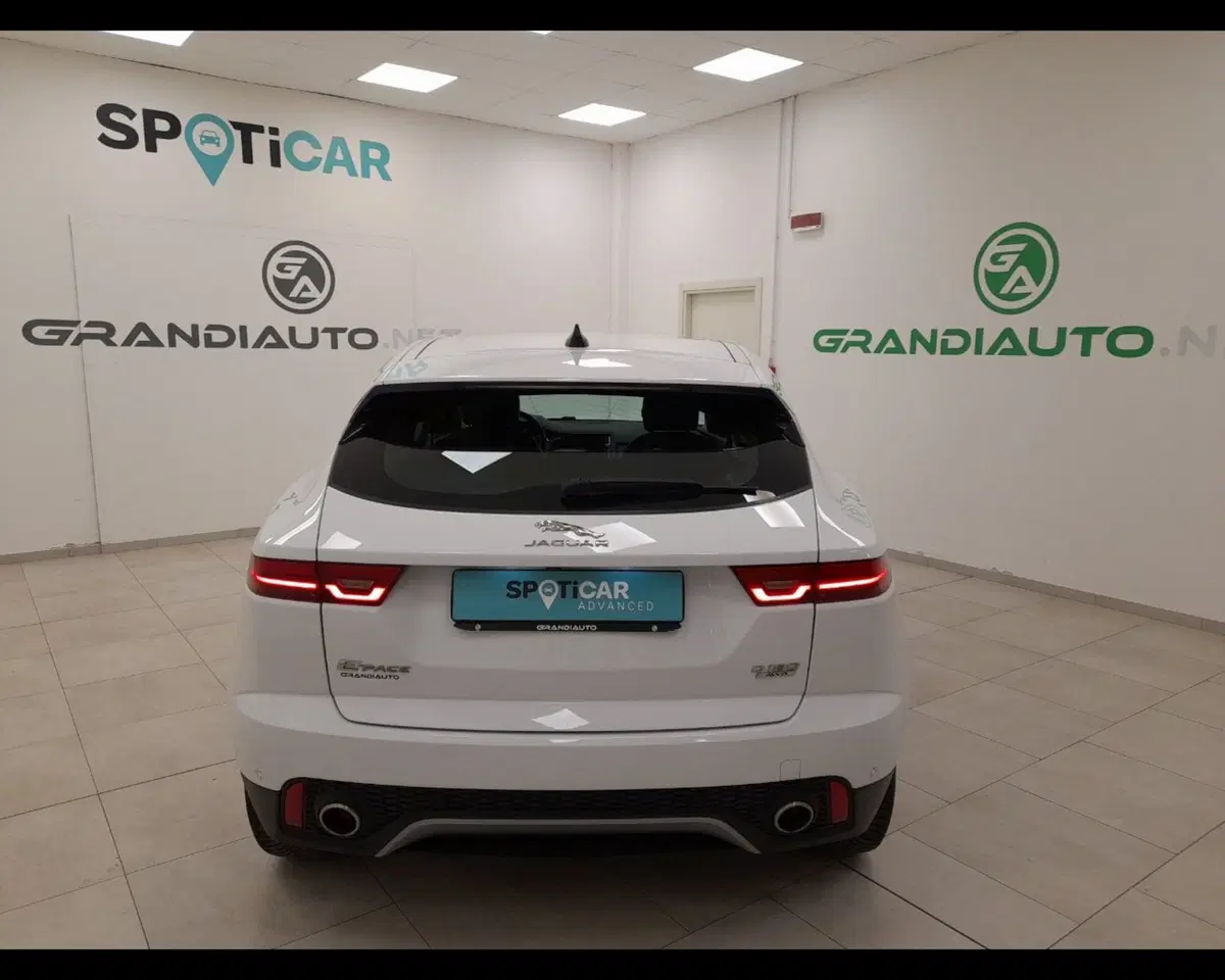 Jaguar E-Pace usata a Alessandria (4)