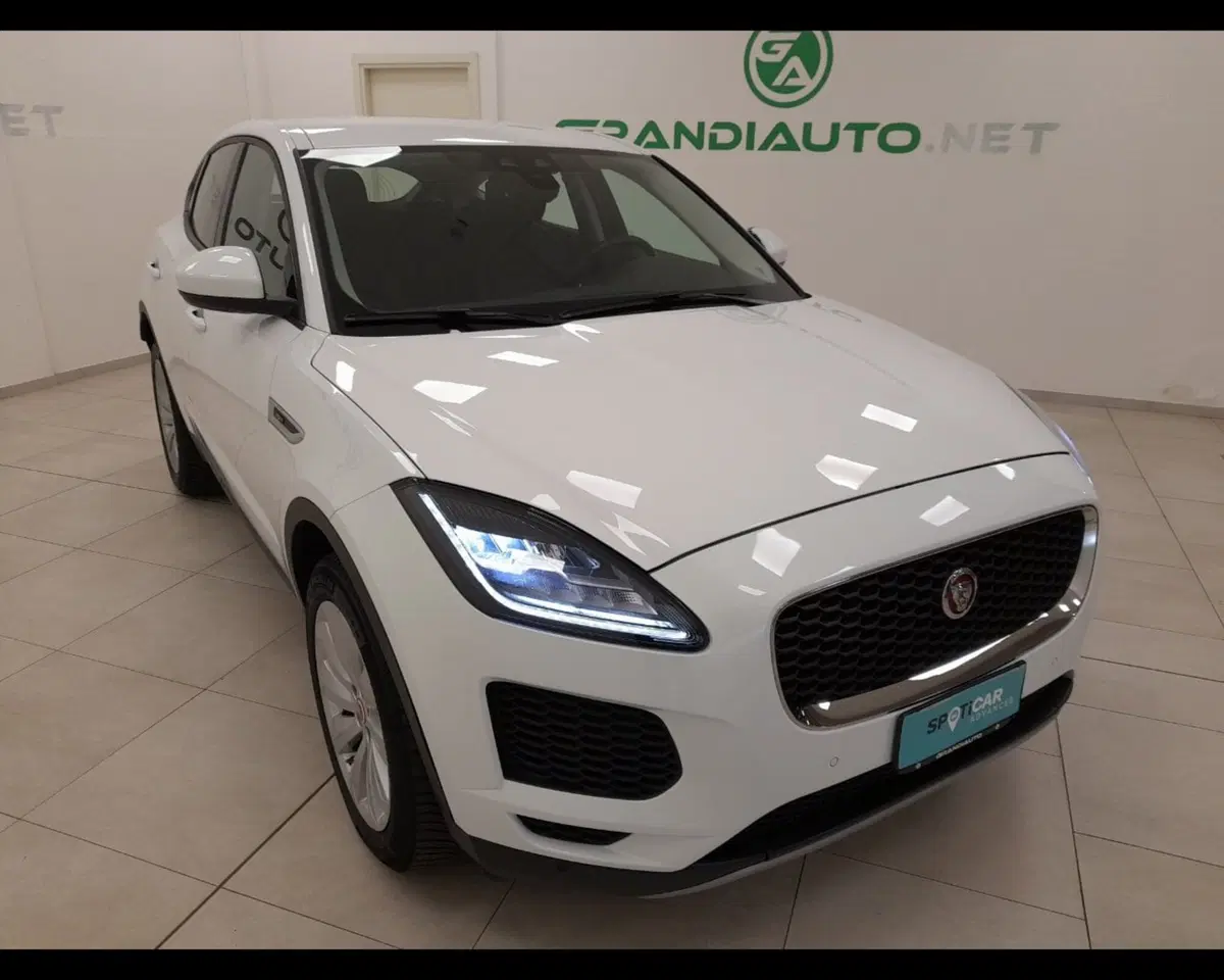 Jaguar E-Pace usata a Alessandria (6)