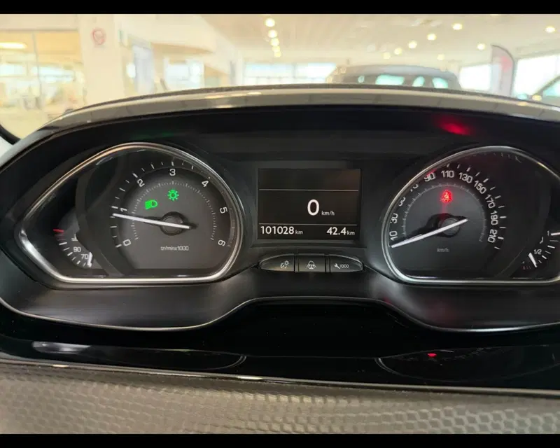 Peugeot 2008 usata a Alessandria (12)