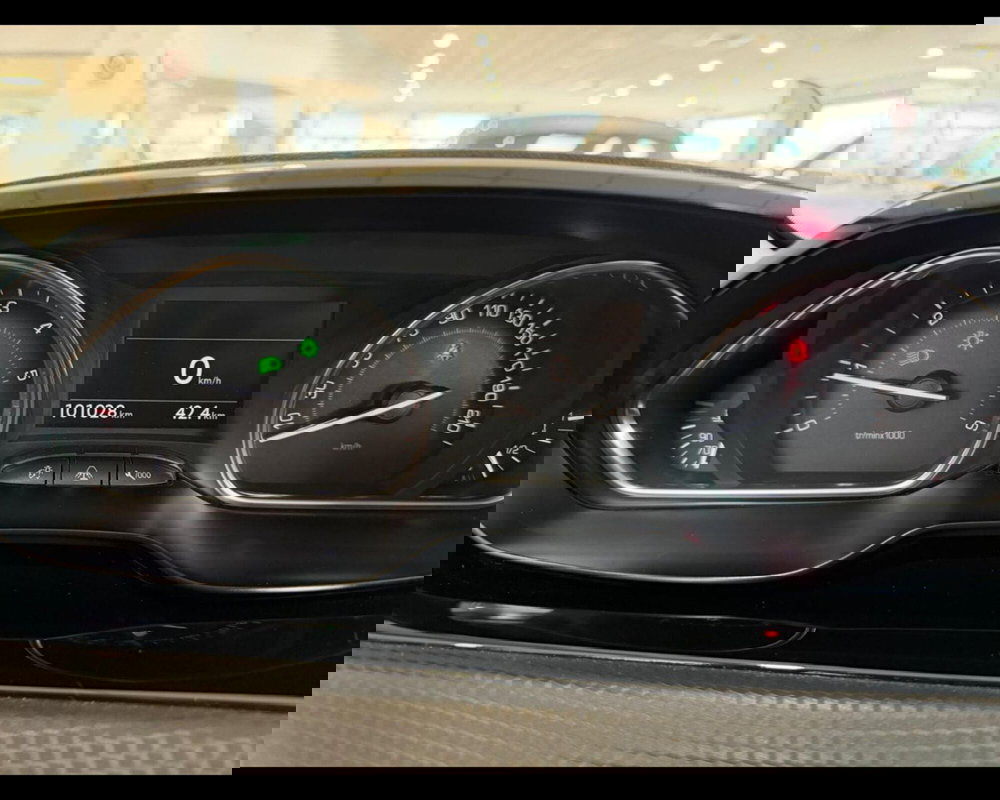 Peugeot 2008 usata a Alessandria (12)