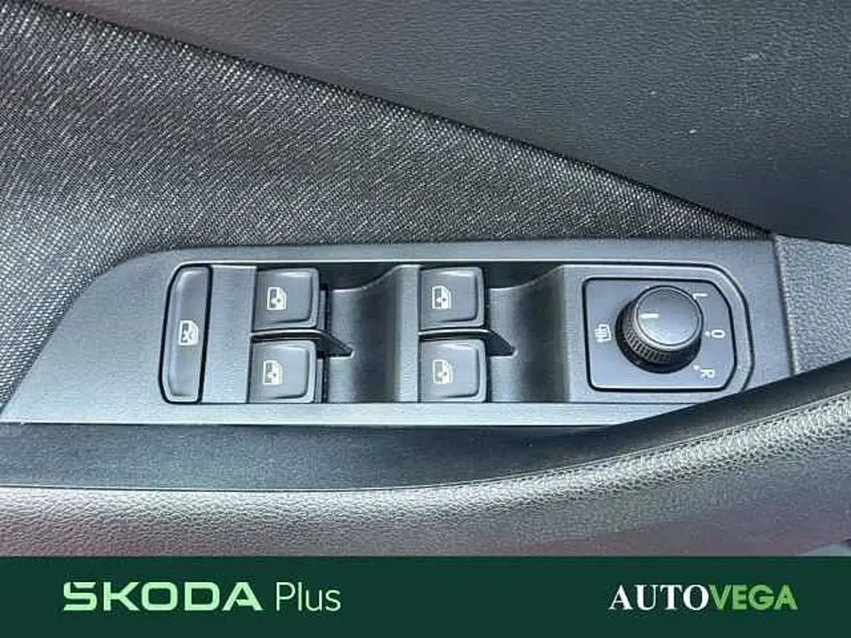 Skoda Kamiq usata a Vicenza (12)