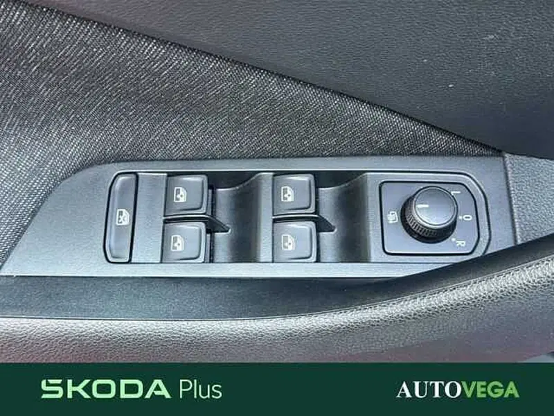 Skoda Kamiq usata a Vicenza (12)