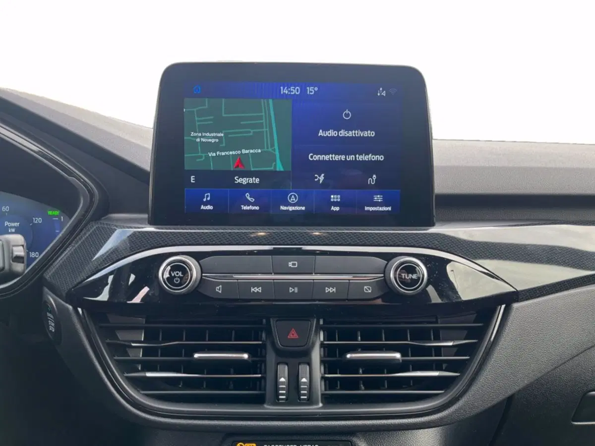 Ford Kuga usata a Milano (14)