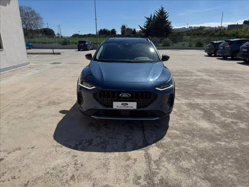 Ford Focus Station Wagon usata a Matera (3)