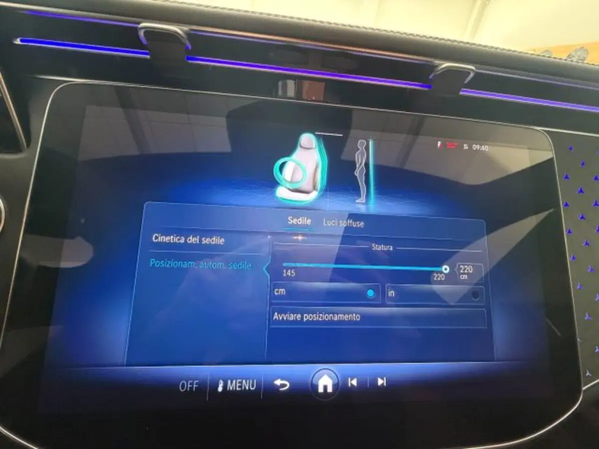 Mercedes-Benz Classe E Station Wagon nuova a Potenza (14)
