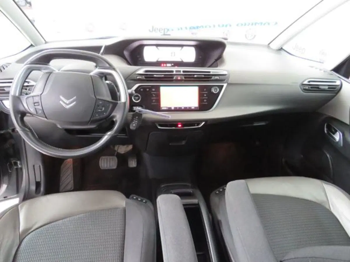 Citroen Grand C4 Picasso usata a Lodi (14)