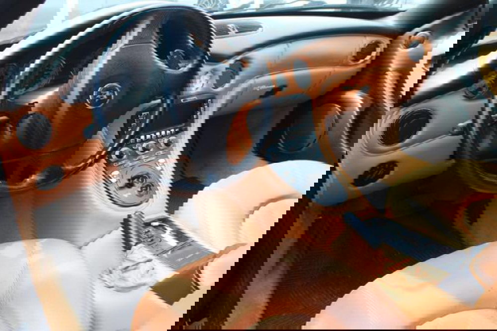 Maserati Spyder usata a Lecce (7)