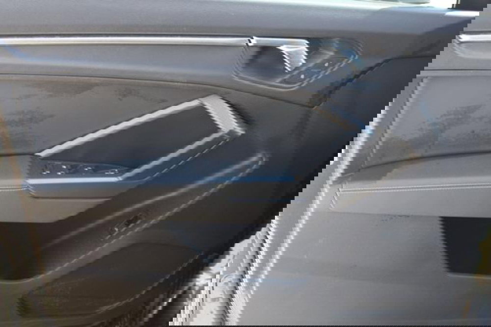 Audi Q3 Sportback usata a Lecce (12)