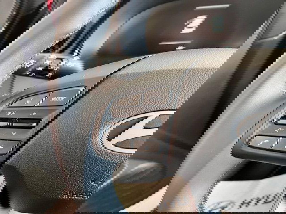 Hyundai i10 nuova a Verbano Cusio Ossola (11)