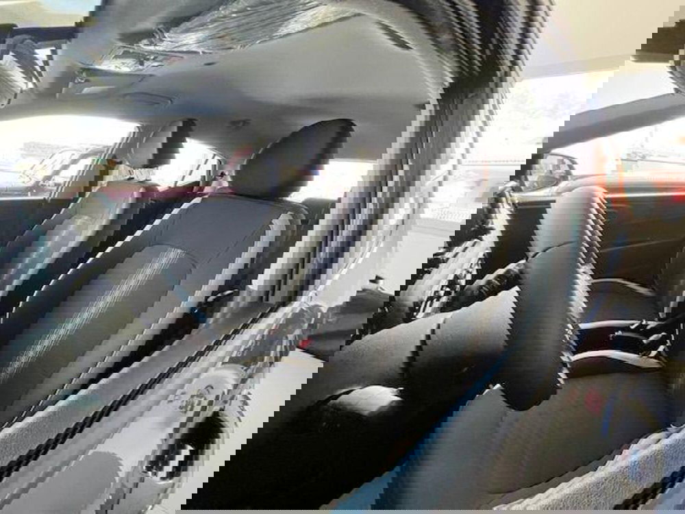 Hyundai i10 nuova a Verbano Cusio Ossola (9)