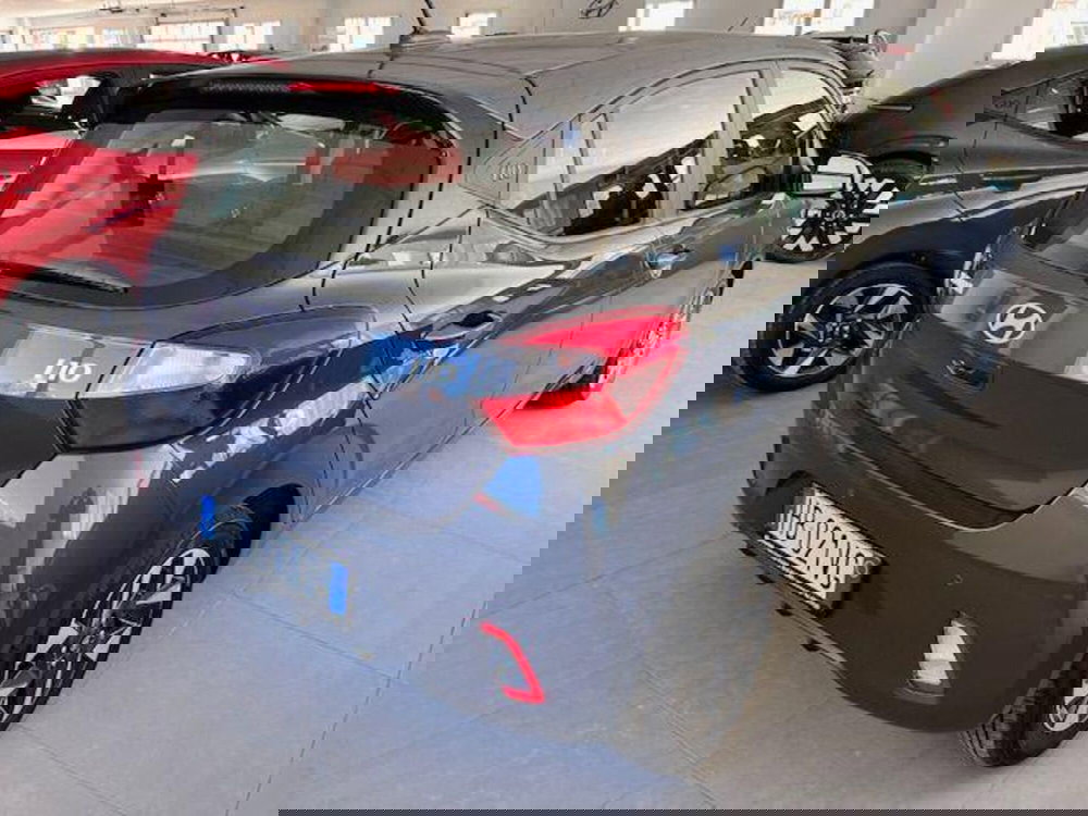 Hyundai i10 nuova a Verbano Cusio Ossola (6)