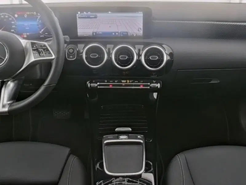 Mercedes-Benz Classe A usata a Milano (5)