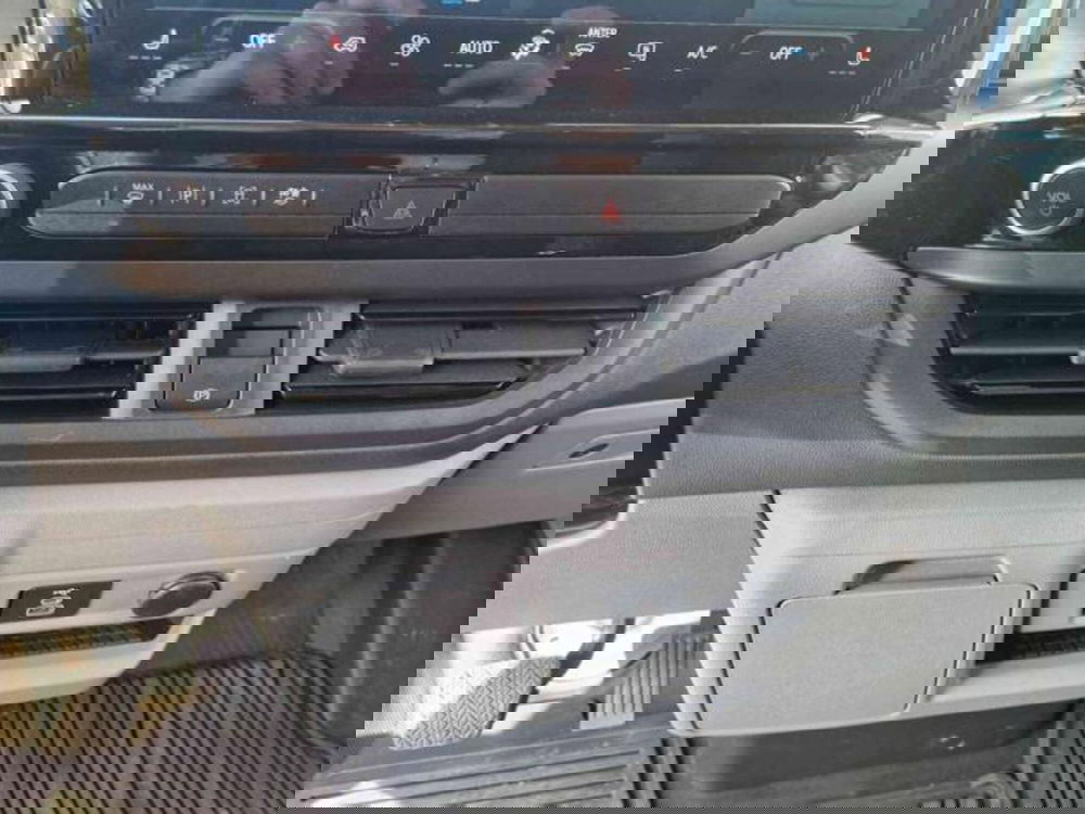 Ford Transit Custom Furgone usata a Bologna (12)