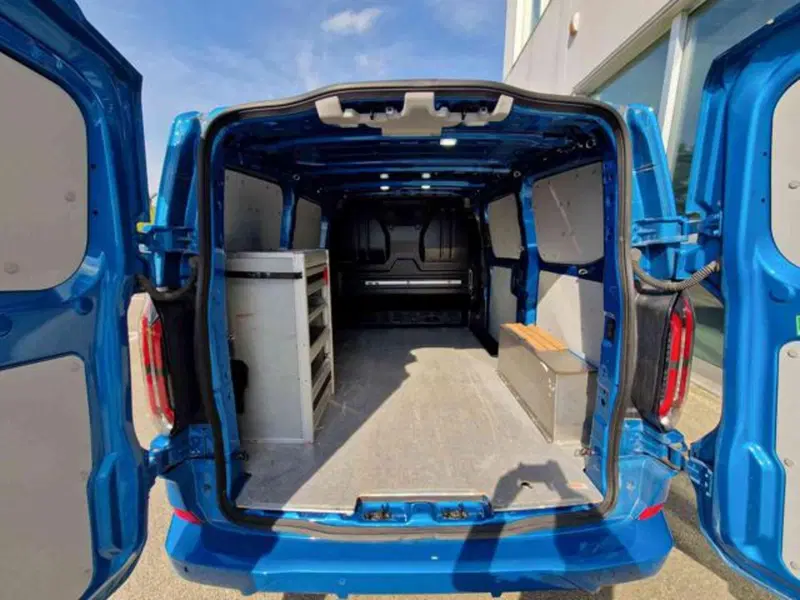 Ford Transit Custom Furgone usata a Bologna (7)