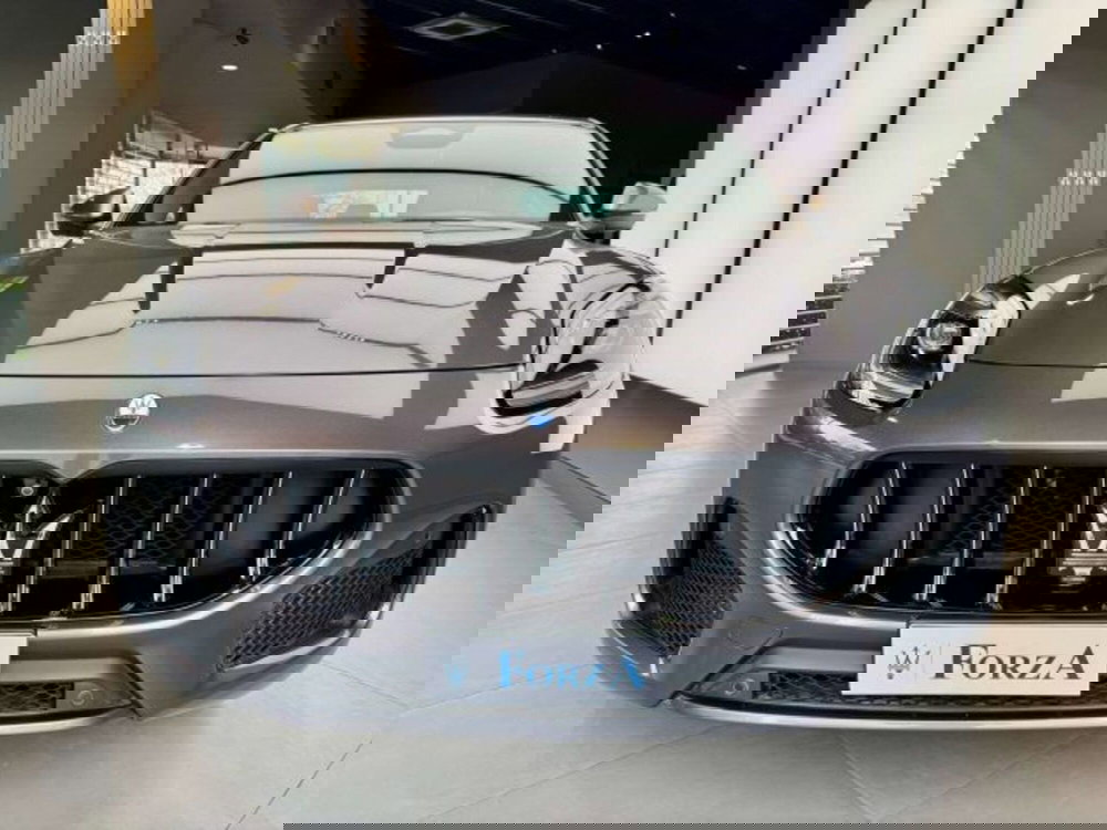 Maserati Grecale usata a Torino (2)