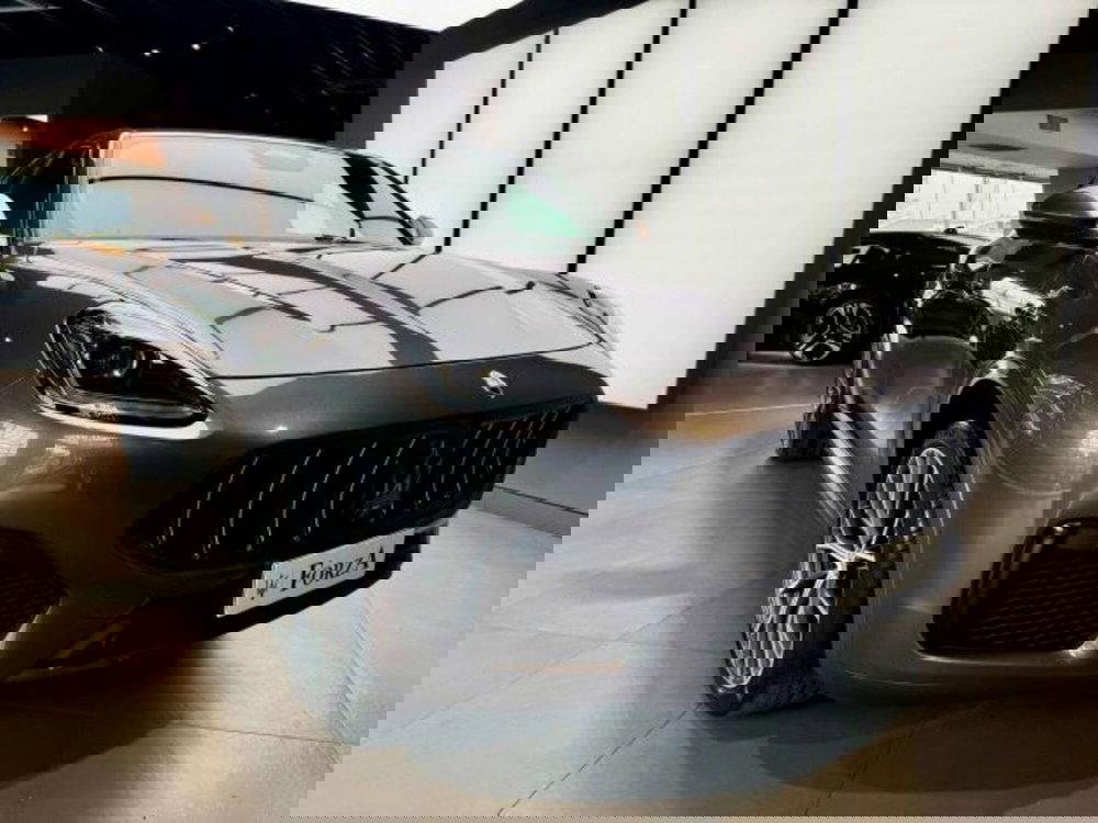 Maserati Grecale usata a Torino (3)
