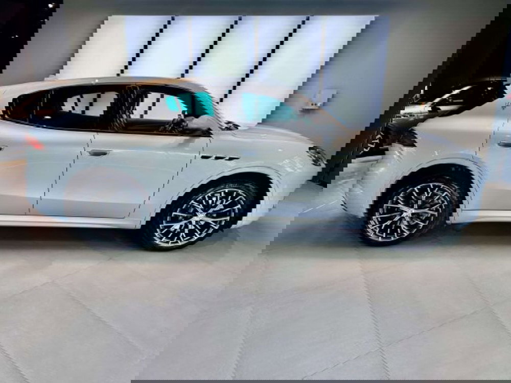 Maserati Grecale usata a Torino (5)