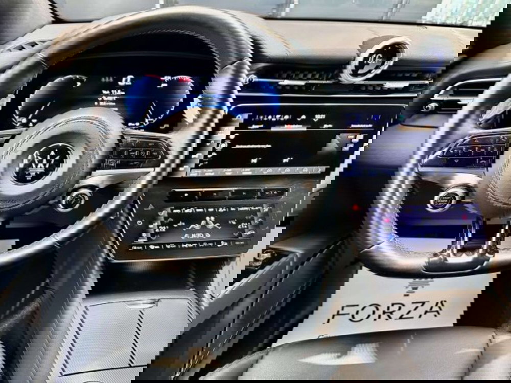 Maserati Grecale usata a Torino (14)