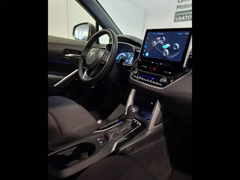 Toyota Corolla Cross Hybrid usata a Torino (11)